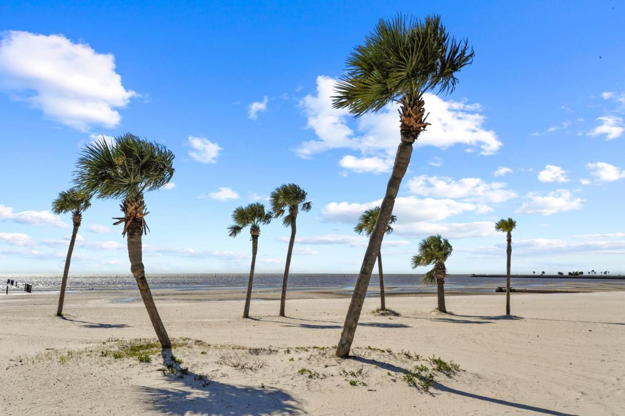 New King With Loft Beach Near Gulf Gulfport Esterno foto